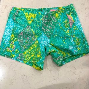 Lilly Pulitzer Size 6 Shorts with 5’’ inseam
